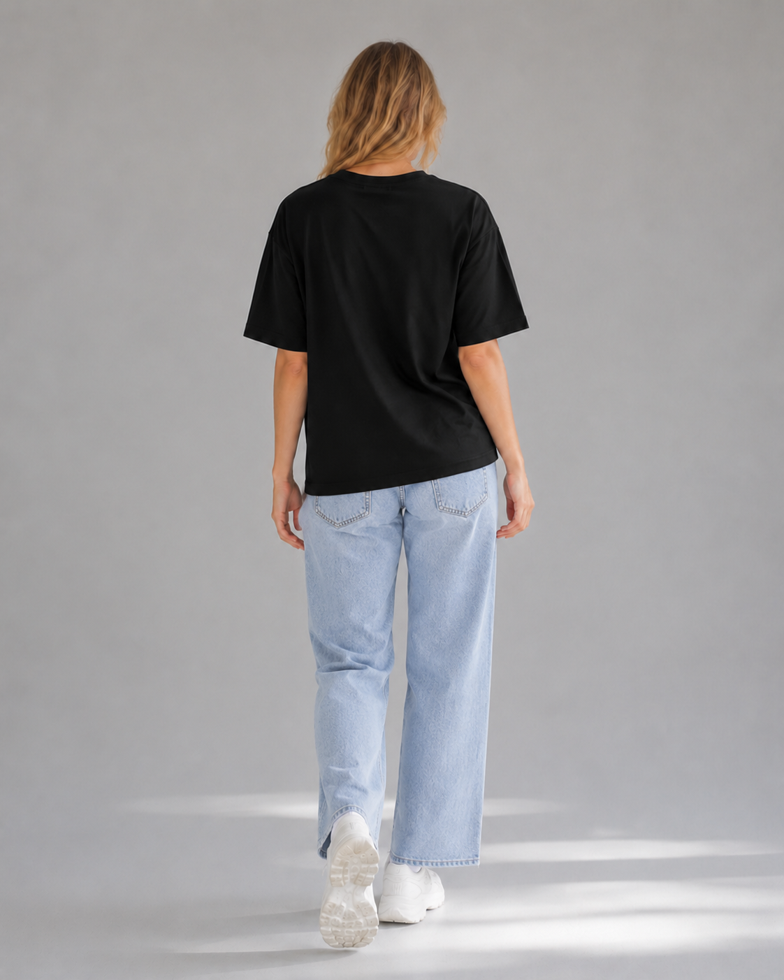 Just be calm Tee - Black