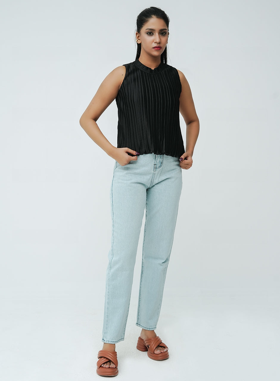 Pleated top with funnel neck - Black