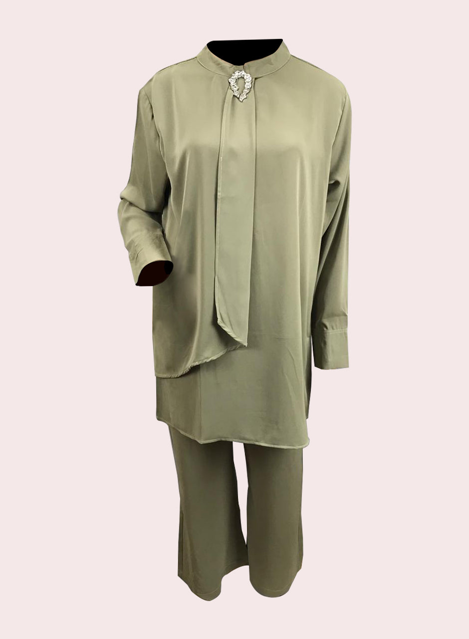 Blended (Rayon & Polyester) Shirt & Trouser - Green