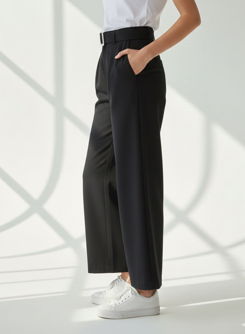 Wide-Leg Trouser With Belt (Black)