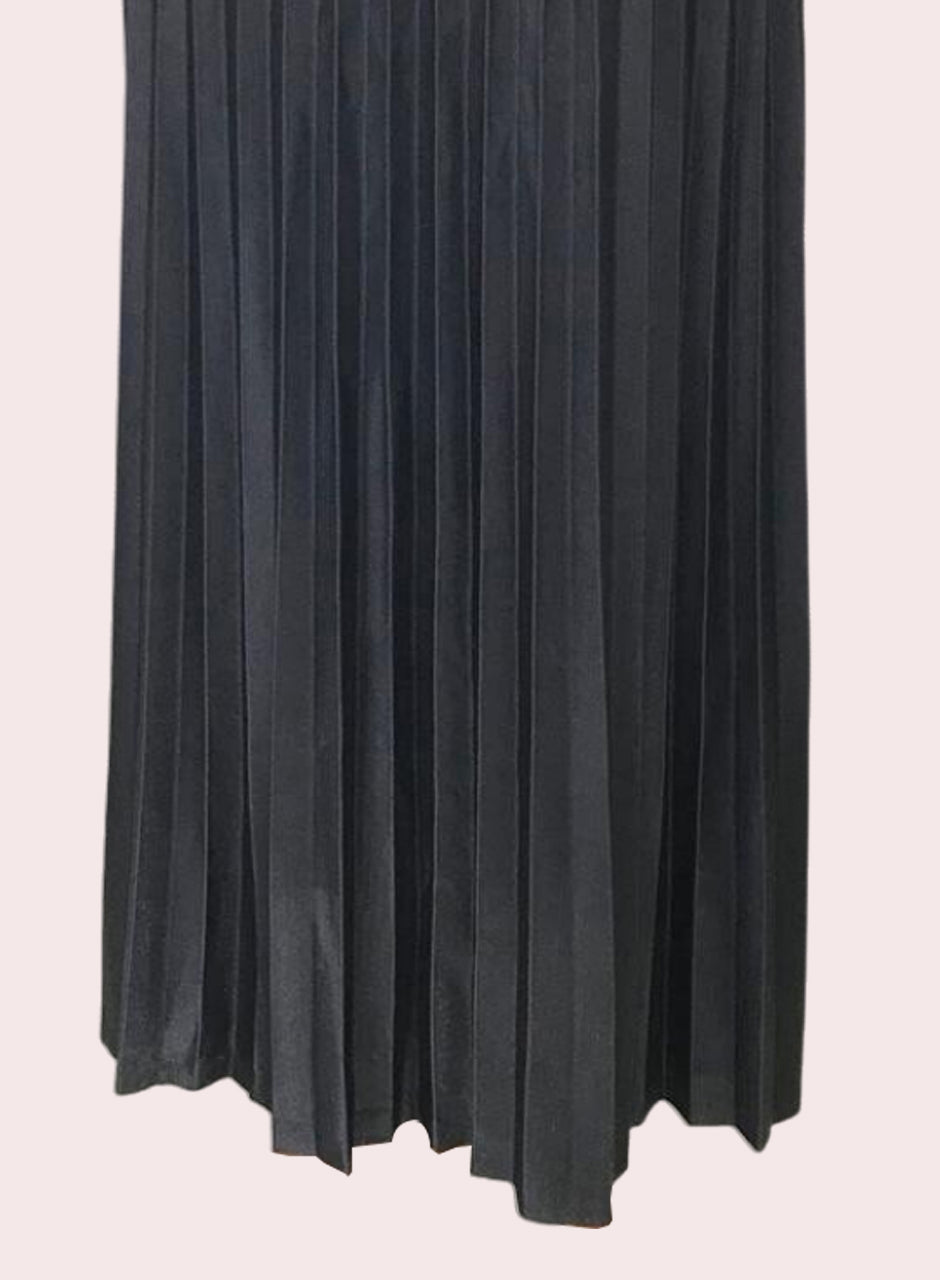 Pleated Skirt - Black