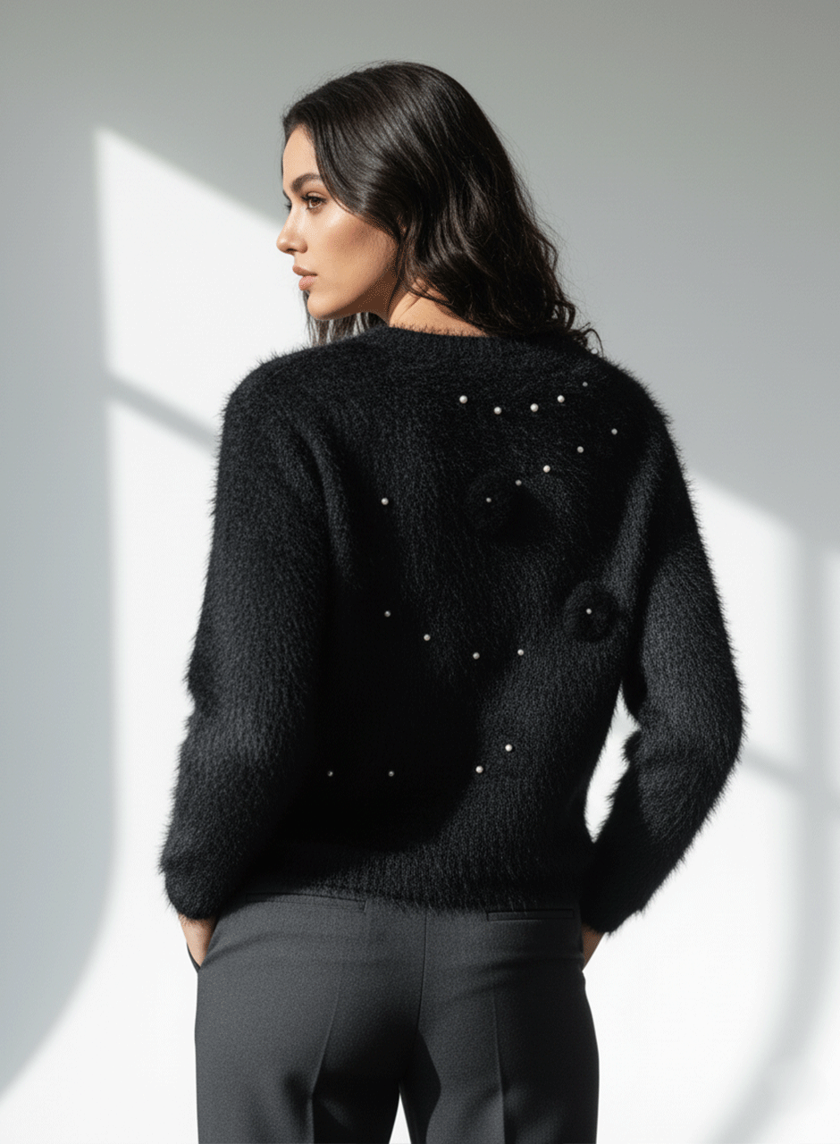 Fuzzy Bloom Sweater - Black