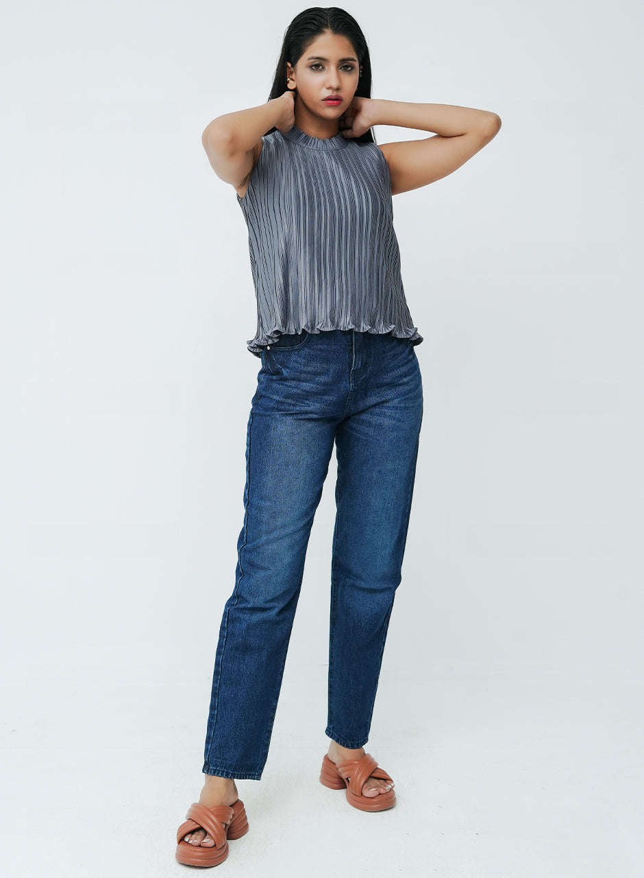 Pleated top with funnel neck - Grey