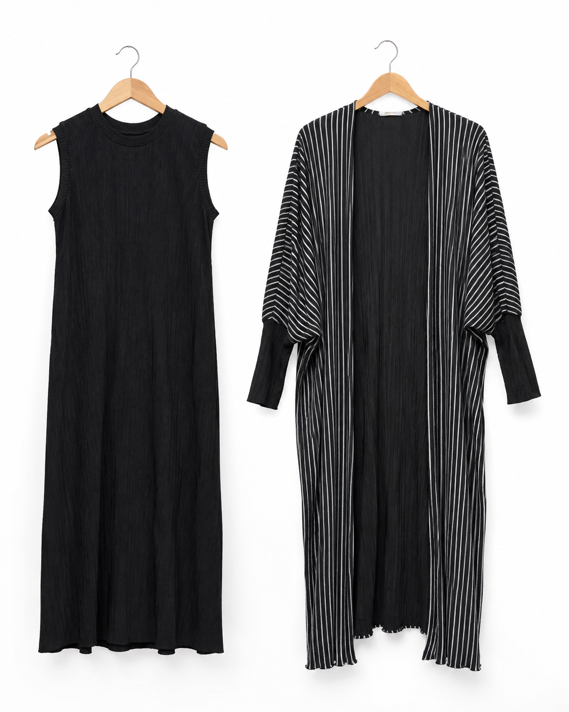 Two-piece Stripped Cape and Inner Set - Black