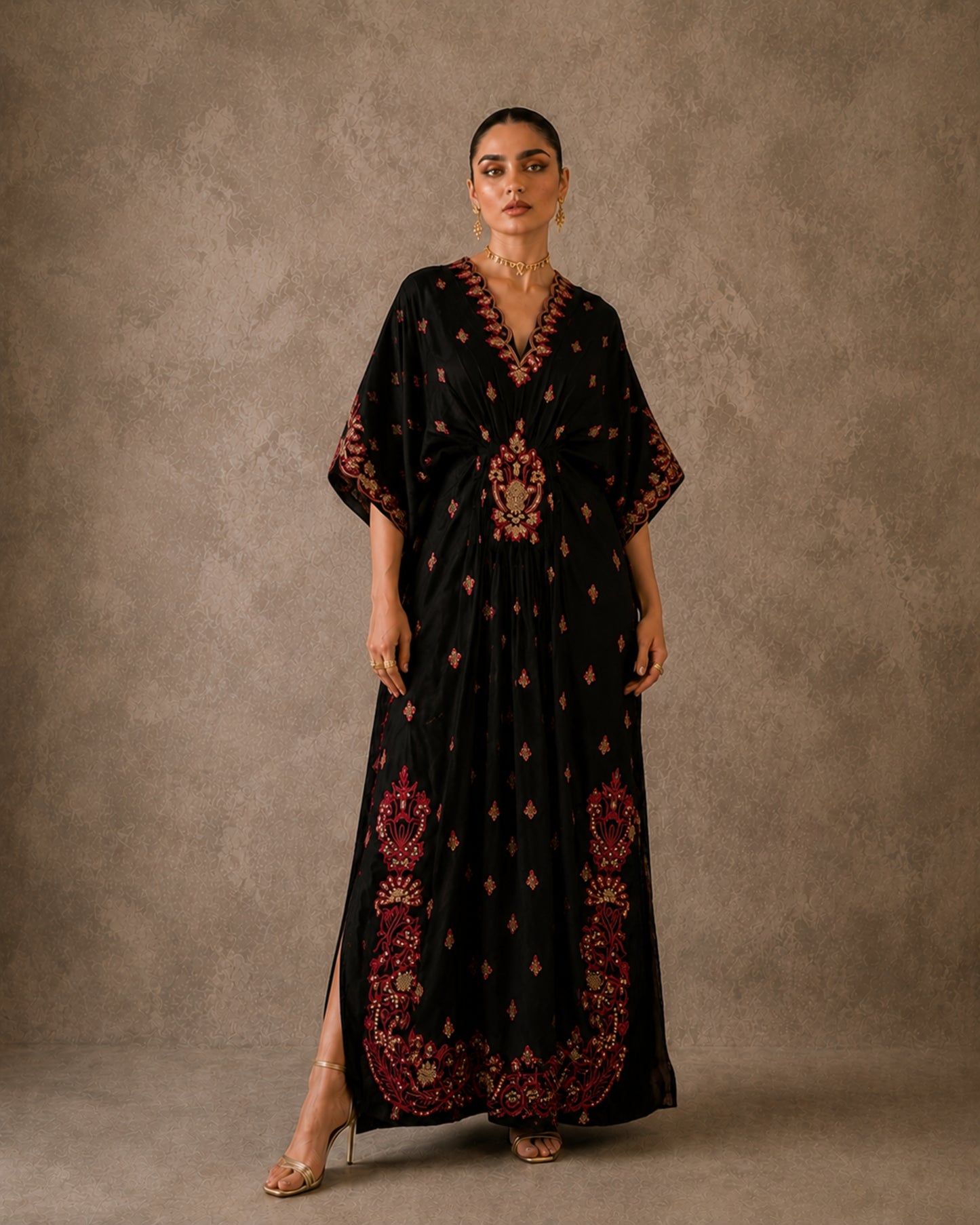 Embroidered Lawn Kaftan - Black