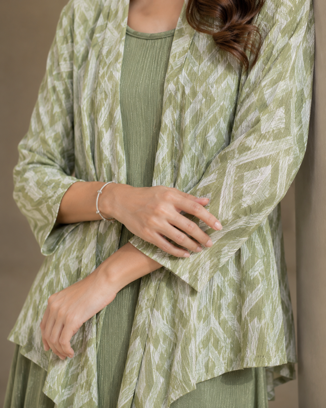 Two Piece Printed Cape With Inner - Green